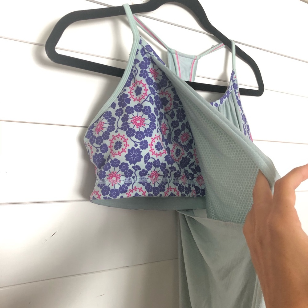 Lululemon “No Limits” Tank w/ built in sports bra